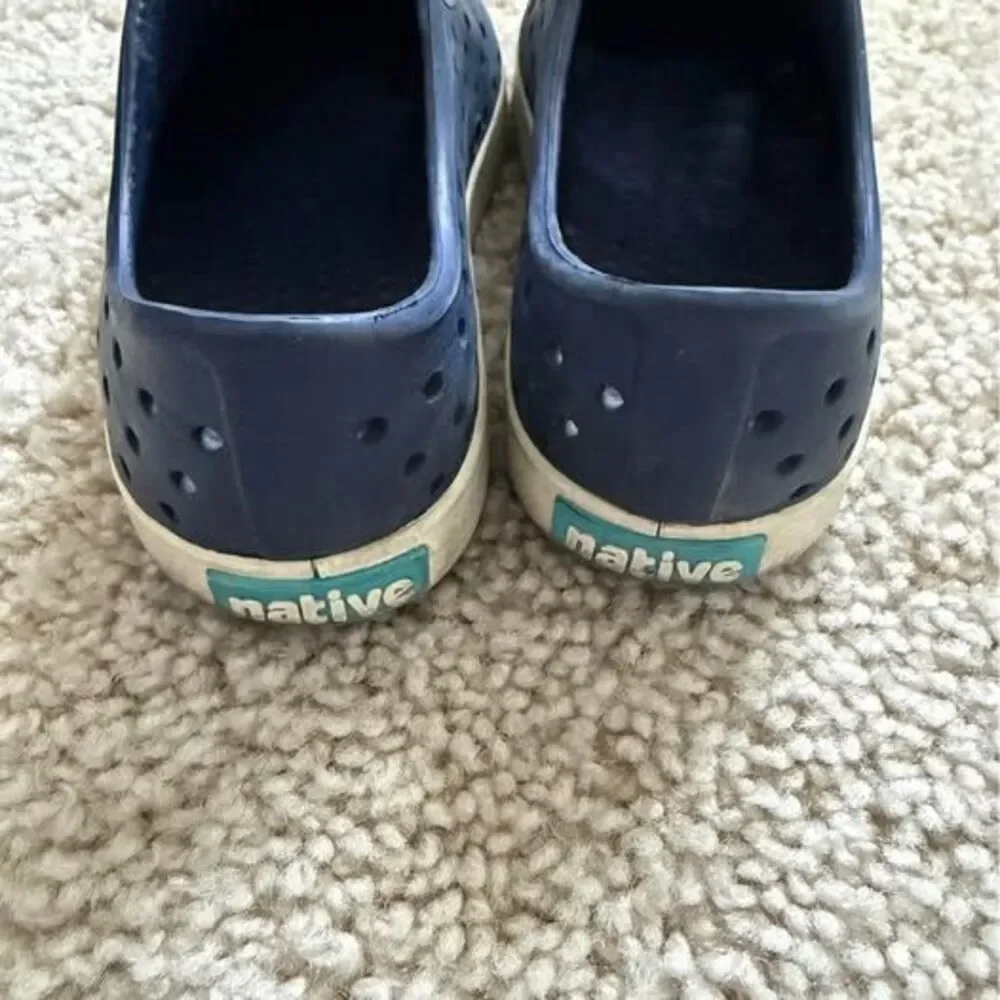 Native Shoes durable navy